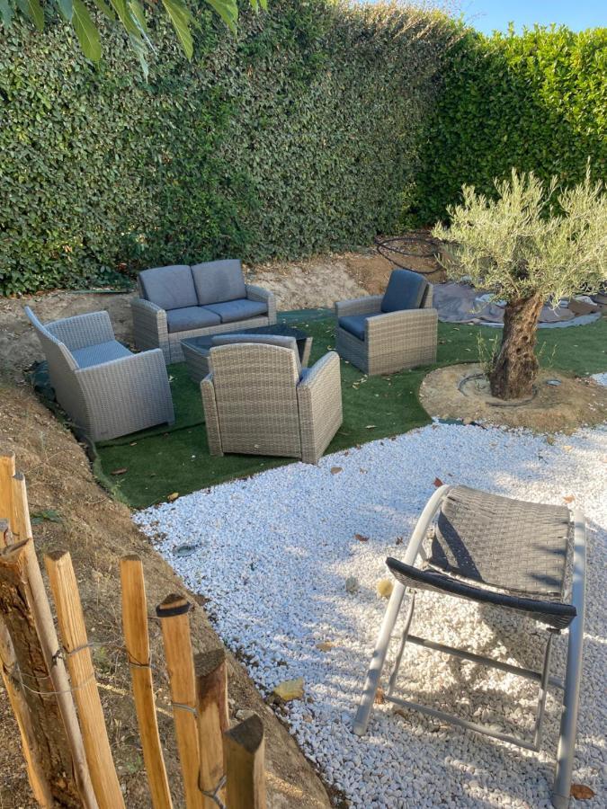 Petit Nid Douillet En Luberon Avec Spa Ansouis Exteriér fotografie